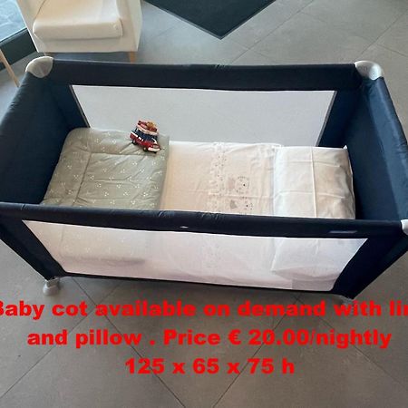 Desenzanoloft Le Chateau De Margot Desenzano del Garda Dış mekan fotoğraf
