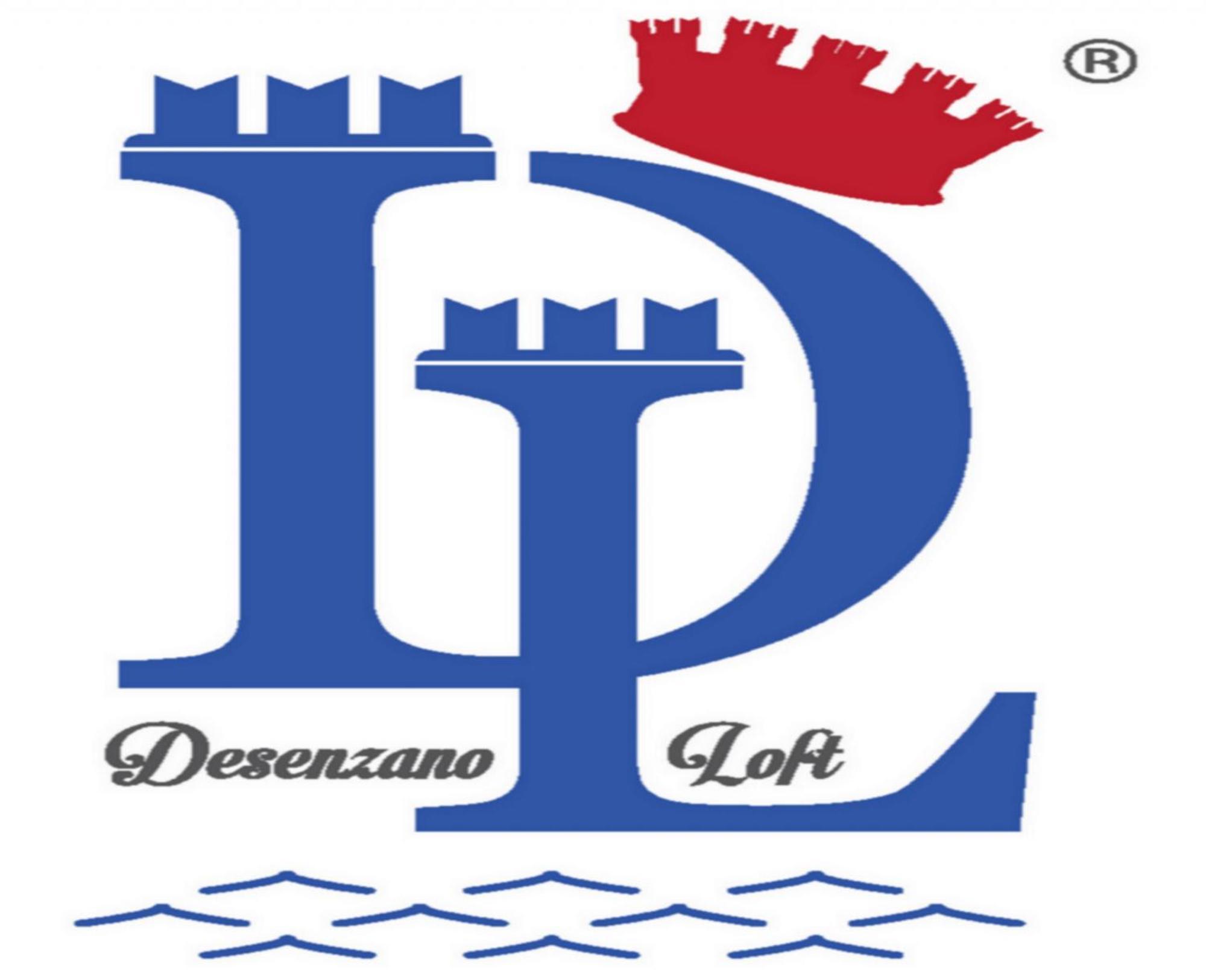 Desenzanoloft Le Chateau De Margot Desenzano del Garda Dış mekan fotoğraf